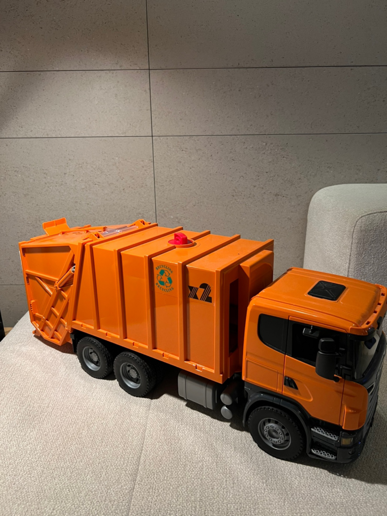 truck 1