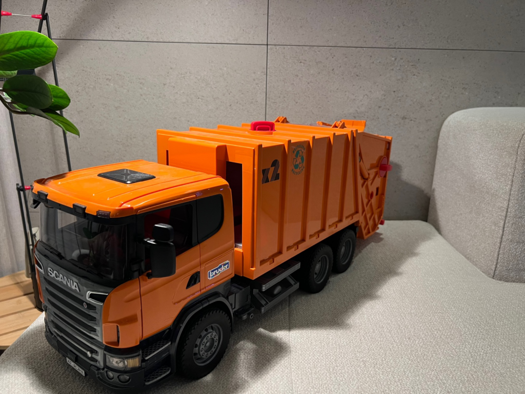 truck 2